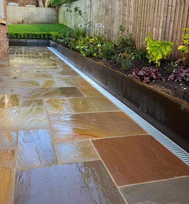 garden side pathway